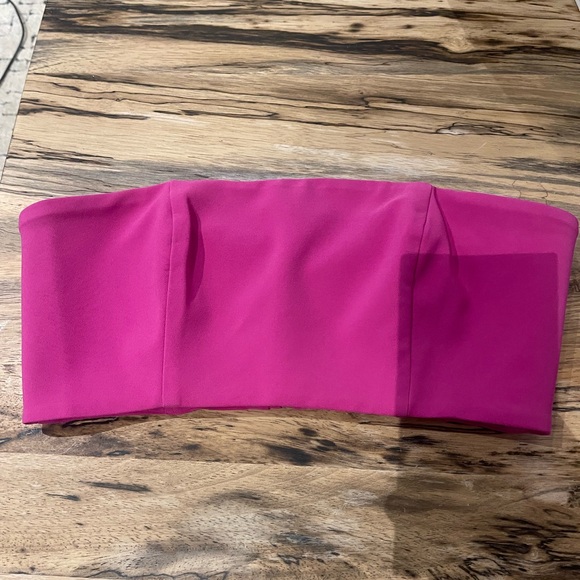 NEVER WORN AND NEW WITH TAGS Topaz Bandeau Top in Magenta by NBD - Picture 5 of 6